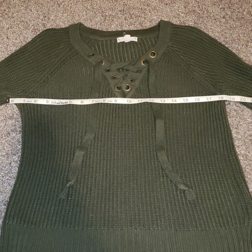 Sweater - Picture 4 of 5